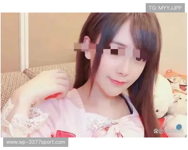 男扮女装卧底游戏一气呵成，揭开真假身份与心理博弈的精彩对决